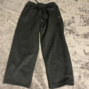 Men’s Adidas sweat pants- small